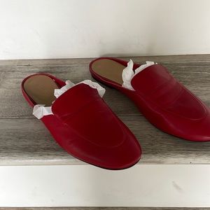 Everlane loafer slip on style. Red. Size 10. Like new.